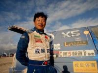 亚博体育-F1车队击败老对手羽毛球队，晋级之路一路高歌